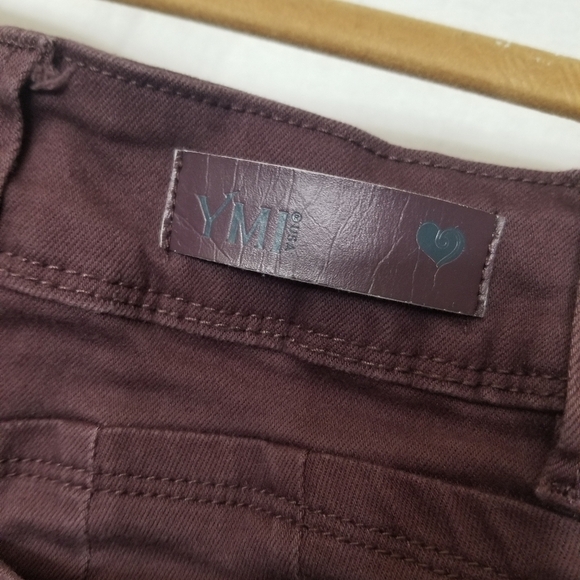 YMI highrise ankle stretch jeans - Picture 4 of 9